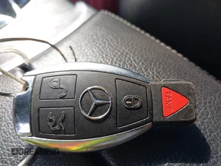 2018 Mercedes-Benz C 300 с VIN WDDWJ4KB1JF748595, выставлен на аукционе IAAI как лот 40413383 с пробегом 58 112 миль миль и . История ставок и продаж доступна на DreamBid. Изображение 11.