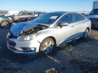 2017 Chevrolet Cruze LS with VIN 1G1BC5SM0H7192027, listed as a IAAI auction lot 41424842 with 119,378 mi miles. Bid and sale history available at carsss.com. Image 18.