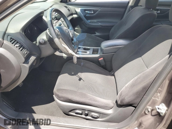 2015 Nissan Altima 2.5 with VIN 1N4AL3AP1FC474805, listed as a Copart auction lot 61560655 with 176,440 mi miles and Salvage title. Bid and sale history available at DreamBid. Image 7.