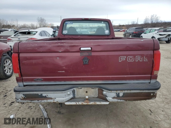 1996 Ford F-150 z VIN 1FTEF15Y9TLB37482, wystawiony jako Copart lot #42440625 z przebiegiem 125 576 mil mil oraz Czysty tytuł • Clean title. Historia ofert i sprzedaży dostępna na DreamBid. Obrazek 6.