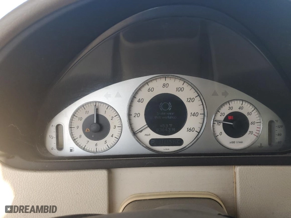2006 Mercedes-Benz CLK-Class 5.0L with VIN WDBTK75G36T064836, listed as a Copart auction lot 68980484 with 8,364 mi miles and Salvage Title. Bid and sale history available at carsss.com. Image 9.