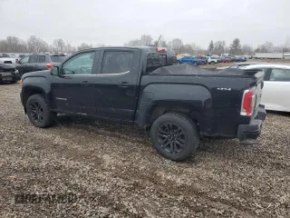 2018 GMC Canyon 4WD SLE z VIN 1GTG6CEN4J1100617, wystawiony jako Copart lot #53282695 z przebiegiem 112 033 mil mil oraz Szkoda całkowita • Salvage title. Historia ofert i sprzedaży dostępna na DreamBid. Obrazek 2.