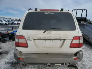 2006 Toyota Land Cruiser with VIN JTEHT05JX62099298, listed as a Copart auction lot 88842125 with 233,900 mi miles and Salvage Title. Bid and sale history available at carsss.com. Image 6.
