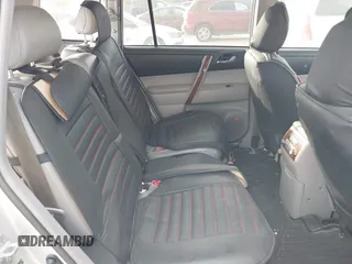 2013 Toyota Highlander Limited z VIN 5TDYK3EH1DS103301, wystawiony jako IAAI lot #42005471 z przebiegiem 239 950 mil mil oraz . Historia ofert i sprzedaży dostępna na DreamBid. Obrazek 8.