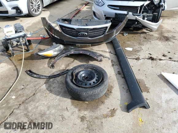 2012 Kia Sportage EX with VIN KNDPCCA27C7206841, listed as a Copart auction lot 54396565 with 155,093 mi miles and Salvage title. Bid and sale history available at DreamBid. Image 13.