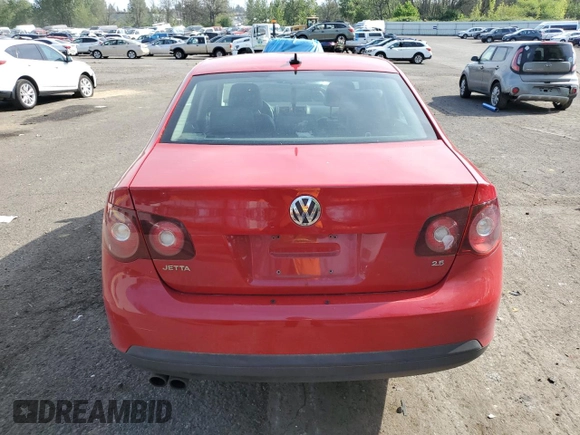 2008 Volkswagen Jetta SE z VIN 3VWRM71KX8M043321, wystawiony jako Copart lot #54168215 z przebiegiem 175 604 mil mil oraz Szkoda całkowita • Salvage title. Historia ofert i sprzedaży dostępna na DreamBid. Obrazek 6.