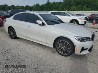 2021 BMW 3 Series 330i with VIN 3MW5R1J08M8C17949, listed as a Copart auction lot 61241105 with 48,593 mi miles and Clean title. Bid and sale history available at DreamBid. Image 4.