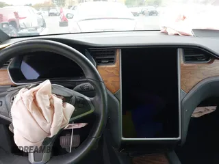 2021 Tesla Model X Long Range Plus with VIN 5YJXCBE24MF324376, listed as a IAAI auction lot 42034108 with Not Provided miles and . Bid and sale history available at carsss.com. Image 7.