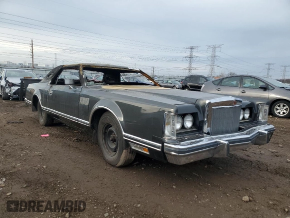 1977 Lincoln Continental with VIN 7Y89A809603, listed as a Copart auction lot 85104154 with Not Provided miles and Salvage Title. Bid and sale history available at DreamBid. Image 4.