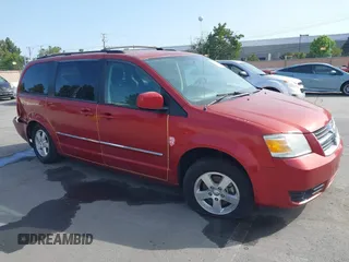 2009 Dodge Grand Caravan SXT z VIN 2D8HN54179R662120, wystawiony jako IAAI lot #42292448 z przebiegiem 304 650 mil mil oraz . Historia ofert i sprzedaży dostępna na DreamBid. Obrazek 1.