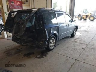 2007 Kia Sedona EX with VIN KNDMB233276179145, listed as a IAAI auction lot 41862424 with 116,525 mi miles. Bid and sale history available at carsss.com. Image 4.