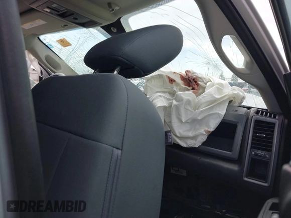 2017 Ram 1500 Express with VIN 1C6RR6FG8HS860448, listed as a IAAI auction lot 39425693 with Not provided miles and . Bid and sale history available at DreamBid. Image 5.