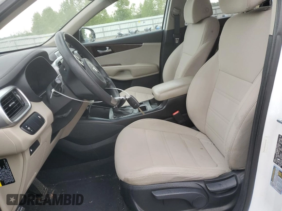 2017 Kia Sorento LX with VIN 5XYPG4A57HG250286, listed as a Copart auction lot 55260305 with 98,398 mi miles and Clean Title. Bid and sale history available at DreamBid. Image 7.