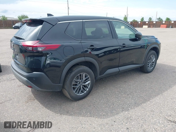 2023 Nissan Rogue S z VIN 5N1BT3AA1PC899142, wystawiony jako IAAI lot #42449369 z przebiegiem 48 754 mil mil oraz . Historia ofert i sprzedaży dostępna na DreamBid. Obrazek 4.