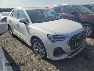 2023 Audi Q3 S line Premium z VIN WA1DECF35P1103144, wystawiony jako Copart lot #55623225 z przebiegiem 41 088 mil mil oraz Tytuł czysty. Historia ofert i sprzedaży dostępna na DreamBid. Obrazek 4.