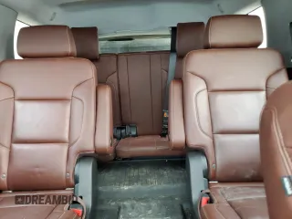 2020 Chevrolet Tahoe Premier z VIN 1GNSKCKJ7LR307957, wystawiony jako Copart lot #49585705 z przebiegiem 116 139 mil mil oraz Szkoda całkowita • Salvage title. Historia ofert i sprzedaży dostępna na DreamBid. Obrazek 10.