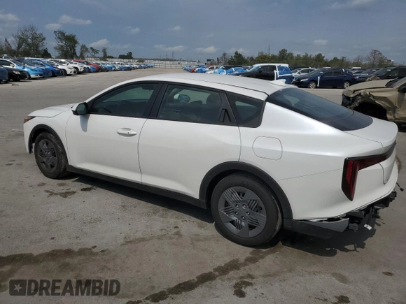2025 Kia K4 LX with VIN 3KPFT4DE1SE062452, listed as a Copart auction lot 48408685 with 3,047 mi miles and Salvage Title. Bid and sale history available at carsss.com. Image 2.