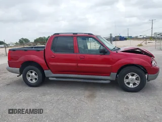 2003 Ford Explorer Sport Trac XLS с VIN 1FMZU67E63UC07419, выставлен на аукционе IAAI как лот 42142429 с пробегом 228 170 миль миль и . История ставок и продаж доступна на DreamBid. Изображение 13.