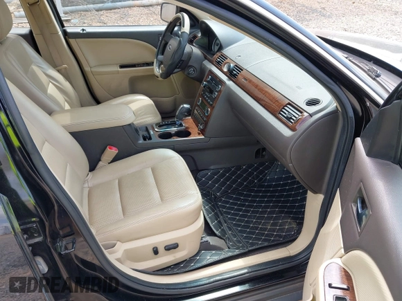 2008 Ford Taurus Limited with VIN 1FAHP25W08G145216, listed as a IAAI auction lot 42617375 with 132,597 mi miles and . Bid and sale history available at DreamBid. Image 5.