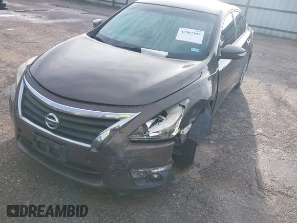 2013 Nissan Altima SV with VIN 1N4AL3AP4DN544668, listed as a IAAI auction lot 42507597 with 221,039 mi miles and . Bid and sale history available at DreamBid. Image 2.