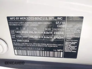 2011 Mercedes-Benz R-Class R 350 with VIN 4JGCB6FE7BA113434, listed as a IAAI auction lot 41460531 with 248,643 mi miles. Bid and sale history available at carsss.com. Image 9.