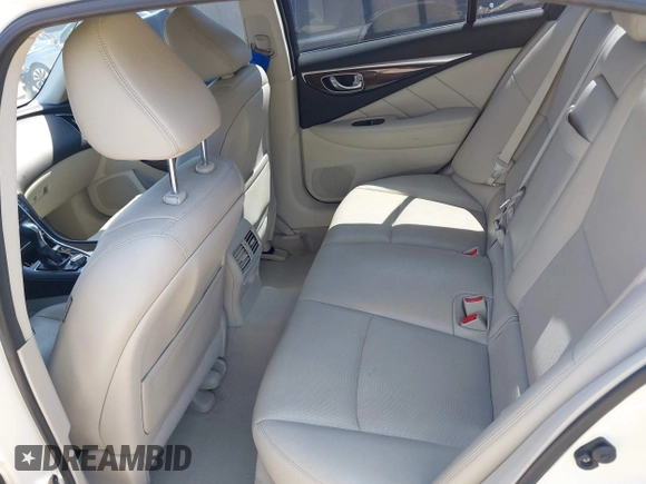 2015 Infiniti Q50 Premium with VIN JN1BV7AP8FM333176, listed as a IAAI auction lot 41990285 with 160,458 mi miles. Bid and sale history available at carsss.com. Image 8.
