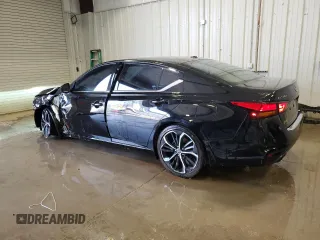 2023 Nissan Altima 2.5 SR with VIN 1N4BL4CV5PN411167, listed as a Copart auction lot 50207725 with 23,516 mi miles and Salvage Title. Bid and sale history available at carsss.com. Image 2.