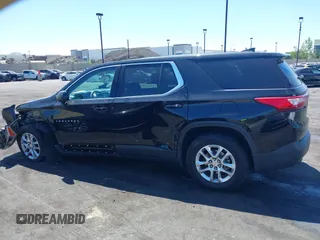 2019 Chevrolet Traverse LS z VIN 1GNERFKW3KJ222388, wystawiony jako IAAI lot #42225444 z przebiegiem 94 777 mil mil oraz . Historia ofert i sprzedaży dostępna na DreamBid. Obrazek 14.