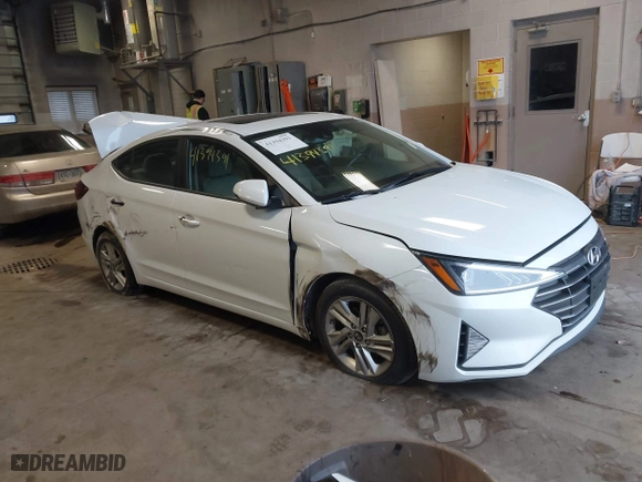2019 Hyundai Elantra SEL with VIN 5NPD84LF9KH414000, listed as a IAAI auction lot 41394391 with 77,294 mi miles. Bid and sale history available at carsss.com. Image 1.