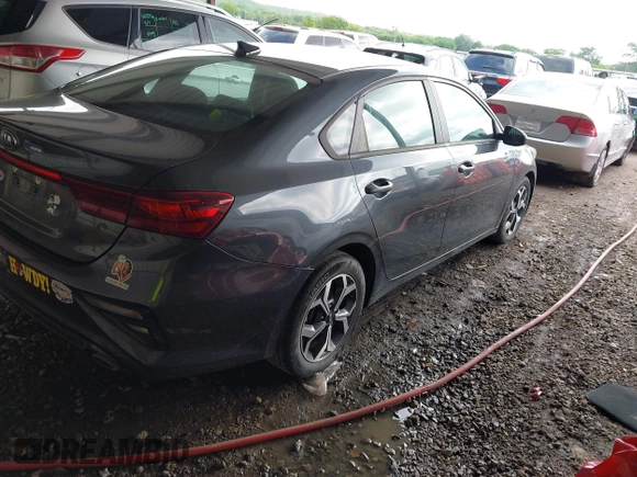 2021 Kia Forte LXS z VIN 3KPF24AD6ME323317, wystawiony jako IAAI lot #42110865 z przebiegiem 86 134 mil mil oraz . Historia ofert i sprzedaży dostępna na DreamBid. Obrazek 4.