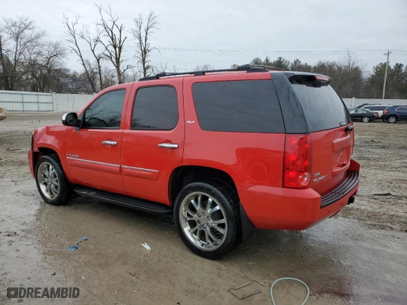 2008 GMC Yukon SLT w/4SB with VIN 1GKFK13018J242960, listed as a Copart auction lot 47588085 with 186,258 mi miles and Non Repairable. Bid and sale history available at carsss.com. Image 2.