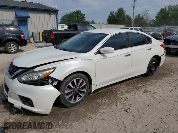 2016 Nissan Altima SV with VIN 1N4AL3AP0GC267131, listed as a Copart auction lot 53040465 with 122,308 mi miles and Salvage Title. Bid and sale history available at carsss.com. Image 1.