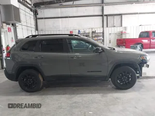 2023 Jeep Cherokee Altitude Lux with VIN 1C4PJMMBXPD115299, listed as a IAAI auction lot 41992492 with 60,232 mi miles. Bid and sale history available at carsss.com. Image 14.