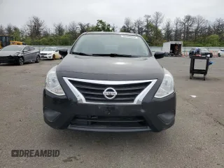 2016 Nissan Versa SV z VIN 3N1CN7AP1GL897445, wystawiony jako Copart lot #58663935 z przebiegiem 106 717 mil mil oraz Czysty tytuł • Clean title. Historia ofert i sprzedaży dostępna na DreamBid. Obrazek 5.