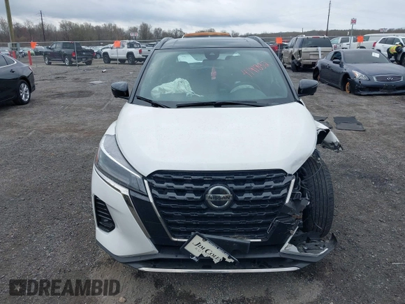 2021 Nissan Kicks SR z VIN 3N1CP5DV2ML492750, wystawiony jako IAAI lot #41918321 z przebiegiem 40 634 mil mil oraz . Historia ofert i sprzedaży dostępna na DreamBid. Obrazek 12.