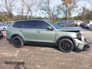 2024 Kia Telluride SX Prestige X-Pro with VIN 5XYP5DGC8RG459193, listed as a IAAI auction lot 40973506 with 10,541 mi miles and . Bid and sale history available at DreamBid. Image 13.