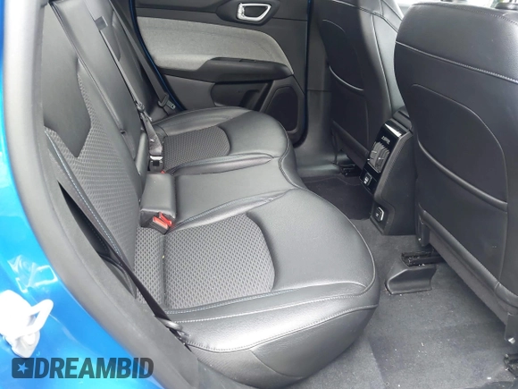 2024 Jeep Compass Latitude with VIN 3C4NJDBN9RT606397, listed as a IAAI auction lot 42533102 with 30,835 mi miles and . Bid and sale history available at DreamBid. Image 8.
