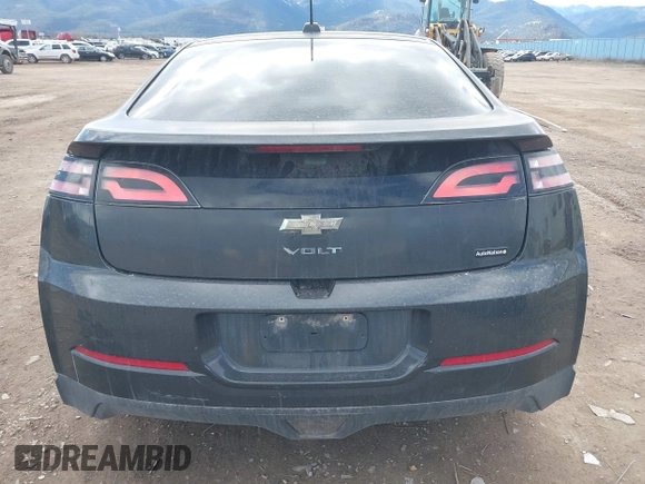 2015 Chevrolet Volt with VIN 1G1RA6E49FU119548, listed as a IAAI auction lot 41993102 with 169,565 mi miles and . Bid and sale history available at DreamBid. Image 17.