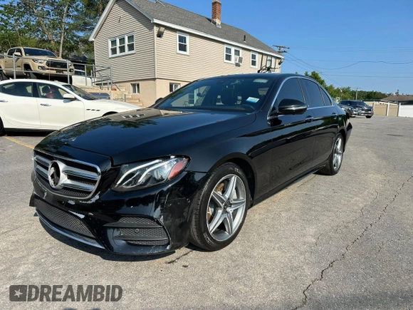 2019 Mercedes-Benz E 300 with VIN WDDZF4KB0KA511559, listed as a Copart auction lot 60793575 with 66,347 mi miles and Clean title. Bid and sale history available at DreamBid. Image 1.