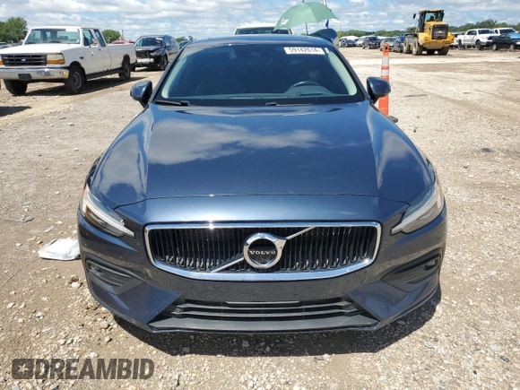 2019 Volvo S60 Momentum with VIN 7JRA22TKXKG017813, listed as a Copart auction lot 59142014 with 59,657 mi miles and Salvage Title. Bid and sale history available at carsss.com. Image 5.