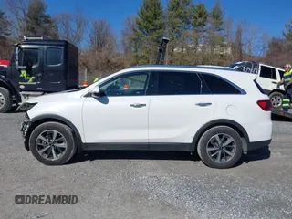 2019 Kia Sorento EX V6 with VIN 5XYPH4A57KG455210, listed as a IAAI auction lot 41520626 with 145,682 mi miles. Bid and sale history available at carsss.com. Image 14.