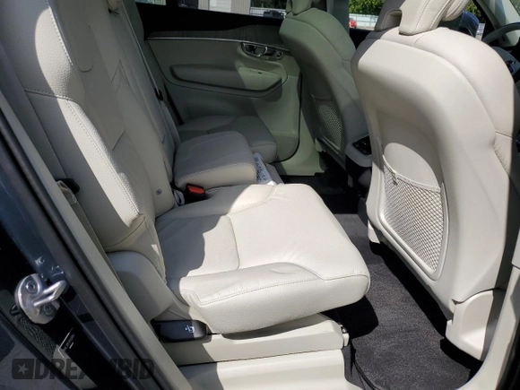 2024 Volvo XC90 Plus Bright Theme с VIN YV4L12PE1R1239942, выставлен на аукционе Copart как лот 53154175 с пробегом 1 089 миль миль и Списание • Salvage title. История ставок и продаж доступна на DreamBid. Изображение 11.