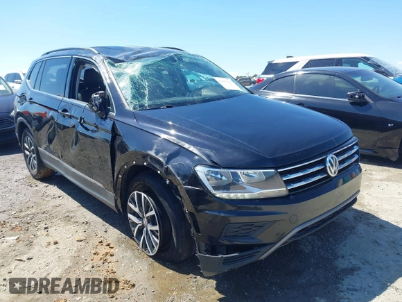 2020 Volkswagen Tiguan SE with VIN 3VV3B7AX1LM139519, listed as a IAAI auction lot 41890276 with 147,303 mi miles and . Bid and sale history available at DreamBid. Image 1.
