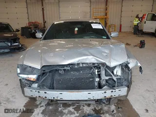 2011 Dodge Charger SE with VIN 2B3CL3CG0BH615016, listed as a IAAI auction lot 41669366 with 203,197 mi miles. Bid and sale history available at carsss.com. Image 12.