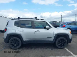 2017 Jeep Renegade Latitude with VIN ZACCJBBB5HPF68898, listed as a IAAI auction lot 41647375 with 98,270 mi miles. Bid and sale history available at carsss.com. Image 13.