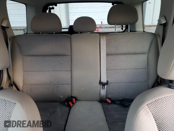 2005 Ford Escape XLT with VIN 1FMYU03135KA93616, listed as a Copart auction lot 50364865 with 210,884 mi miles and Salvage Title. Bid and sale history available at DreamBid. Image 10.