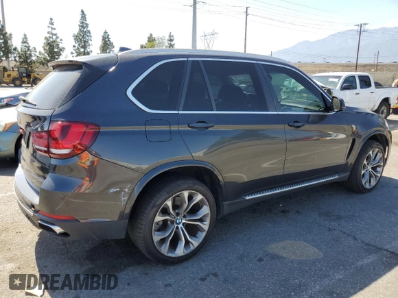2016 BMW X5 xDrive50i z VIN 5UXKR6C56G0J81977, wystawiony jako Copart lot #57312915 z przebiegiem 104 688 mil mil oraz Czysty tytuł • Clean title. Historia ofert i sprzedaży dostępna na DreamBid. Obrazek 3.