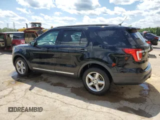 2018 Ford Explorer XLT with VIN 1FM5K7D82JGB94480, listed as a Copart auction lot 55588825 with 98,901 mi miles and Salvage title. Bid and sale history available at DreamBid. Image 2.