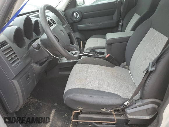 2008 Dodge Nitro SXT with VIN 1D8GU28K68W285186, listed as a Copart auction lot 46987965 with 118,843 mi miles and Salvage Title. Bid and sale history available at DreamBid. Image 7.