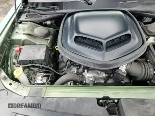 2022 Dodge Challenger R/T Scat Pack z VIN 2C3CDZFJ8NH215381, wystawiony jako Copart lot #70513745 z przebiegiem 21 400 mil mil oraz Szkoda całkowita • Salvage title. Historia ofert i sprzedaży dostępna na DreamBid. Obrazek 13.